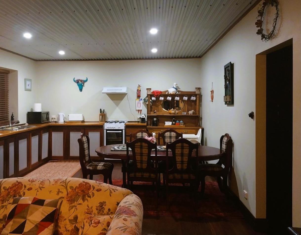 York Cottages And Burnley House Екстер'єр фото